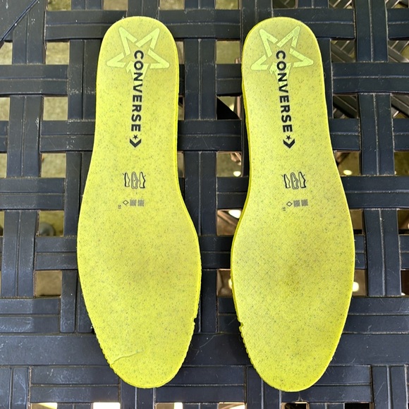 Men’s Converse Chuck Taylors - Picture 9 of 9